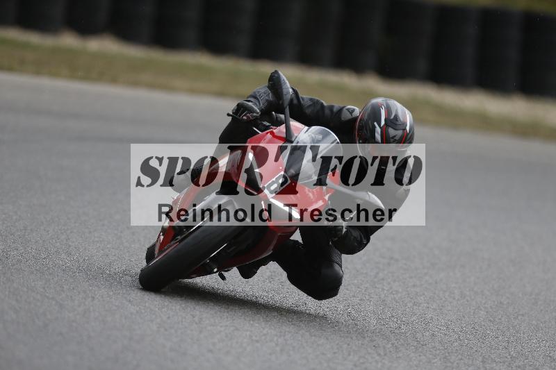 /37 09.08.2026  Pluess Motosport ADR/Einsteiger/8